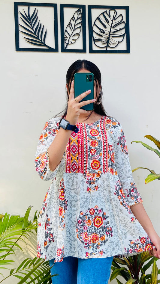 Printed White Top